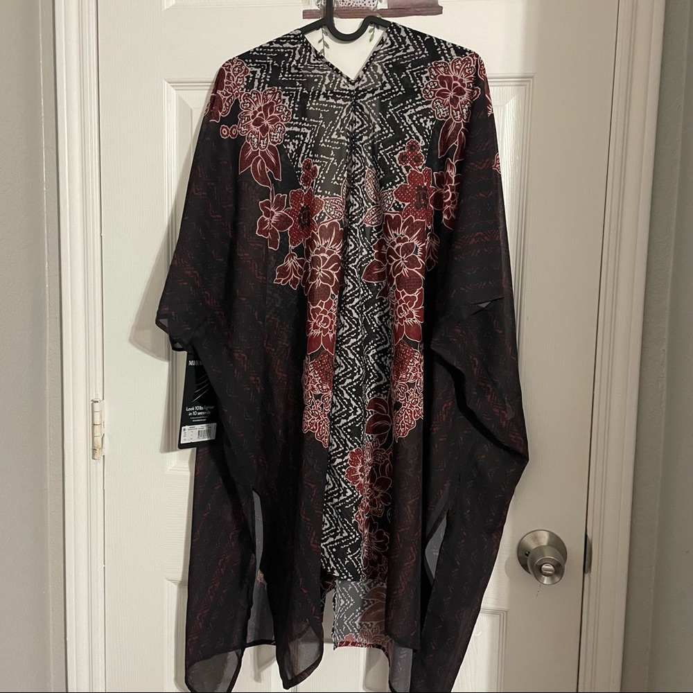 🆕 NWT MIRACLESUIT MENDHIKA BEACH WRAP - Picture 9 of 12